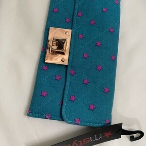 MstyleLab Teal Clutch with Pink Stars